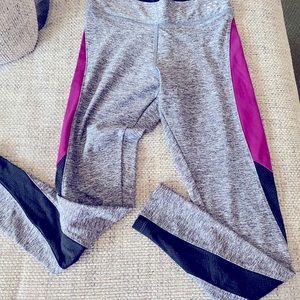 Victoria’s Secret Ultimate Pink Black Gray Sheer Size Small Petite leggings